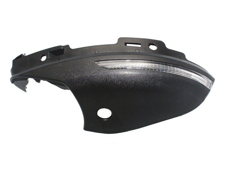 Coque inférieure rétroviseur gauche à peindre + Feu LED + Coutoisie