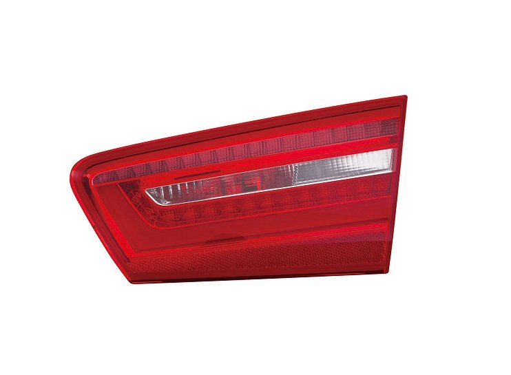 Feu arrière droit intérieur à LED [Berline]