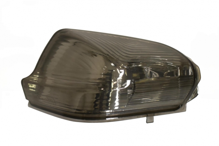 Feu répétiteur rétroviseur gauche fume