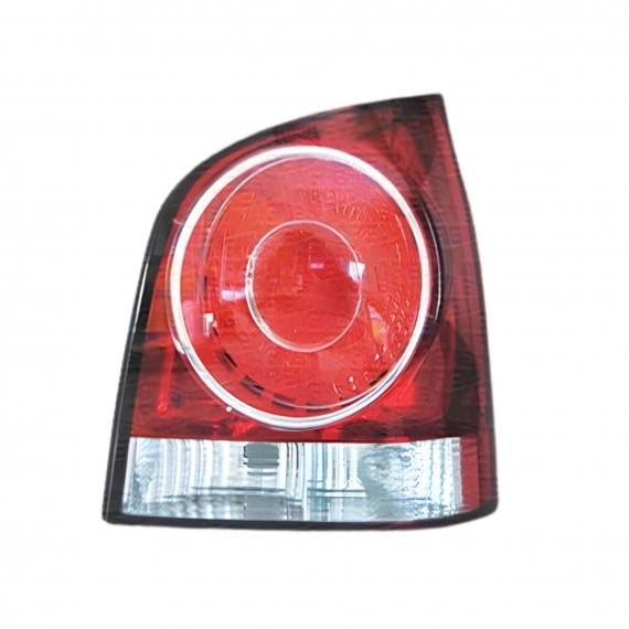 Feu arrière gauche (MAGNETI MARELLI)