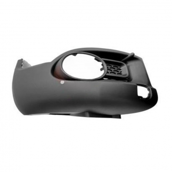 Grille droite, pare-chocs avant, avec trou antibrouillard