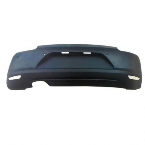 Pare-chocs arrière apprêté avec les trous des capteurs