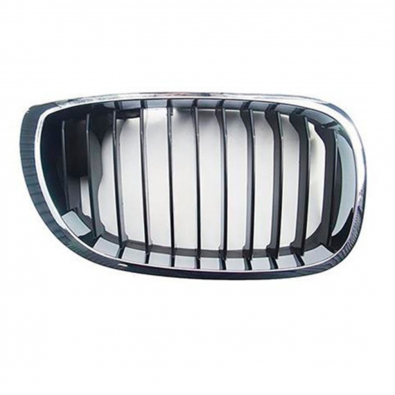 Grille chromée droite avec lamelles noires (Mod. Coupé)